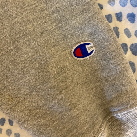 Champion hoodie - Picture 4 of 5